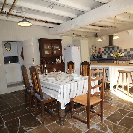 Old House For 10 People - Countryside - Pool בית נופש *