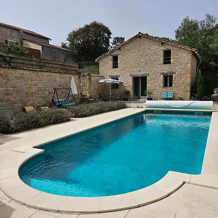 Old House For 10 People - Countryside - Pool בית נופש *